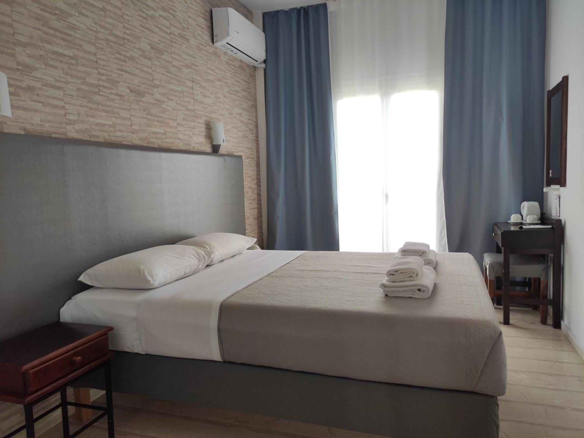 Tina Hotel Dassia  Eksteriør billede