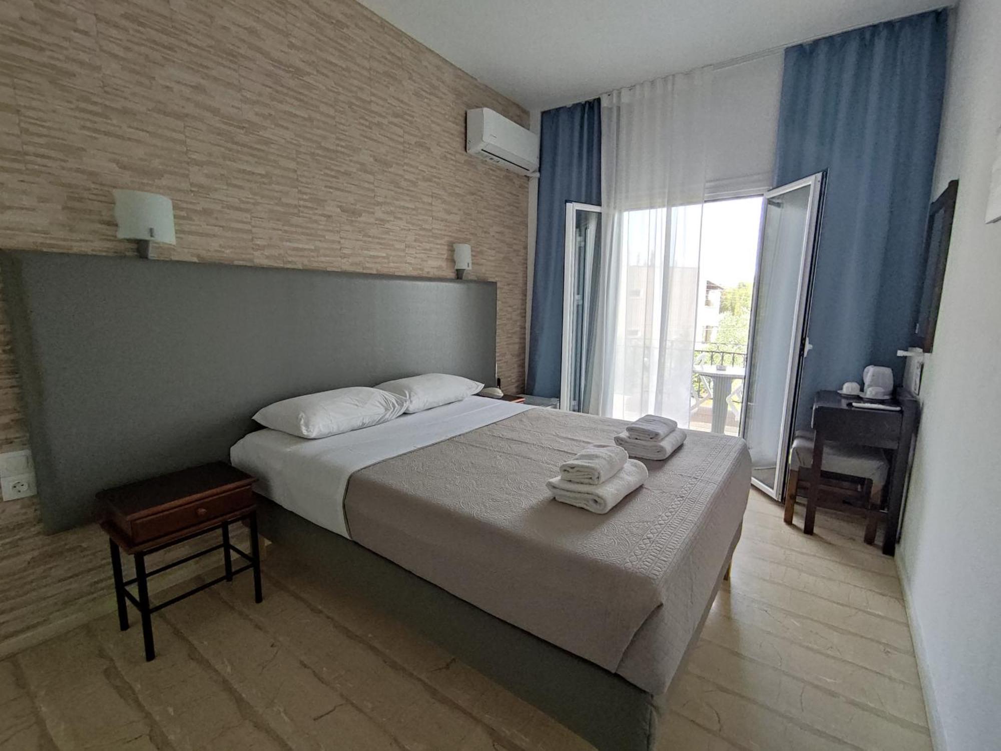 Tina Hotel Dassia  Eksteriør billede