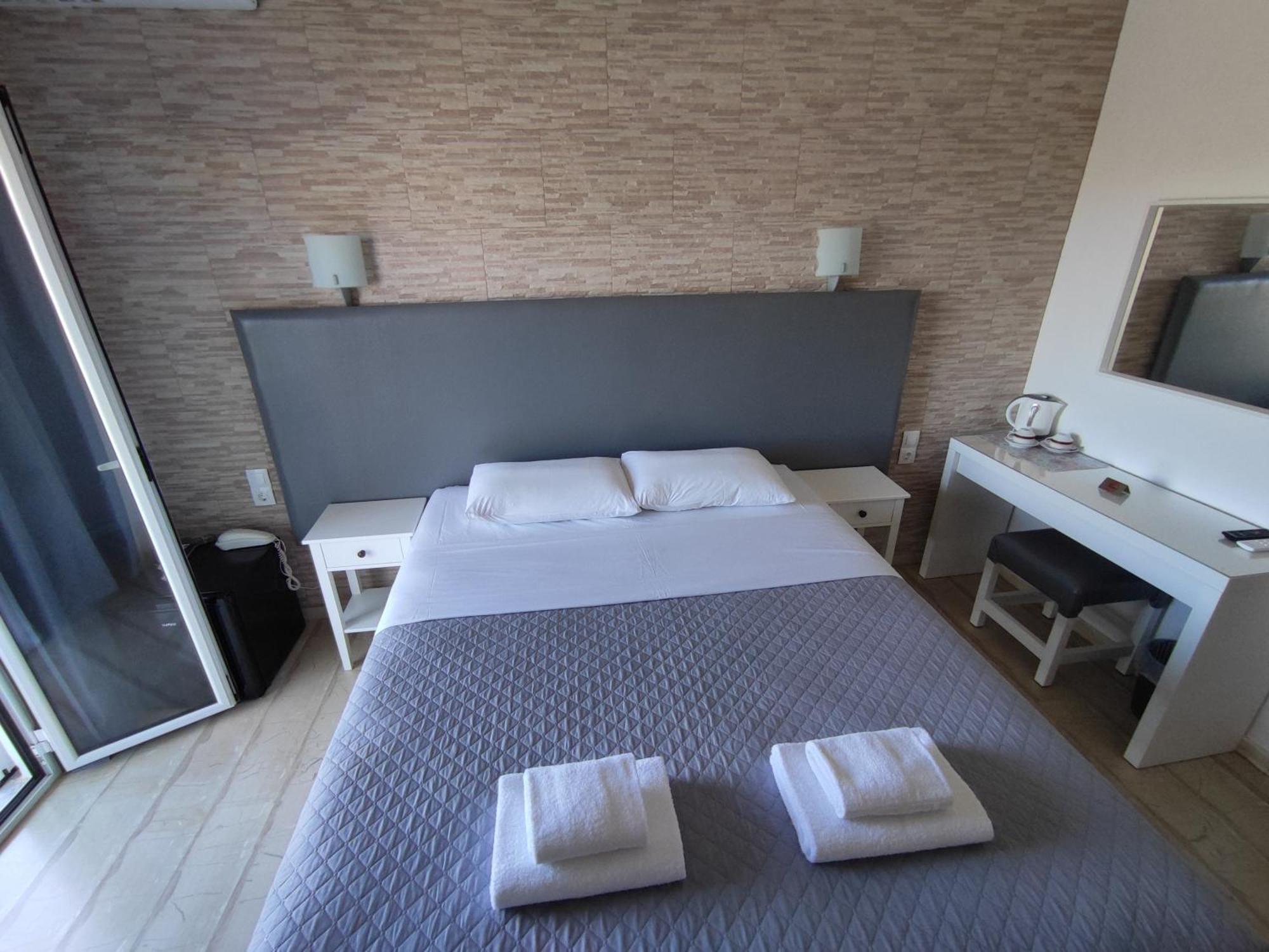Tina Hotel Dassia  Eksteriør billede